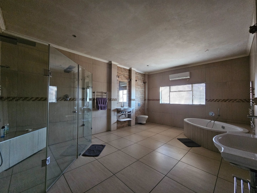 3 Bedroom Property for Sale in Vaalpark Free State